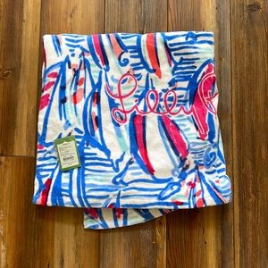Lilly Pulitzer Red Right Return Towel - Brand New